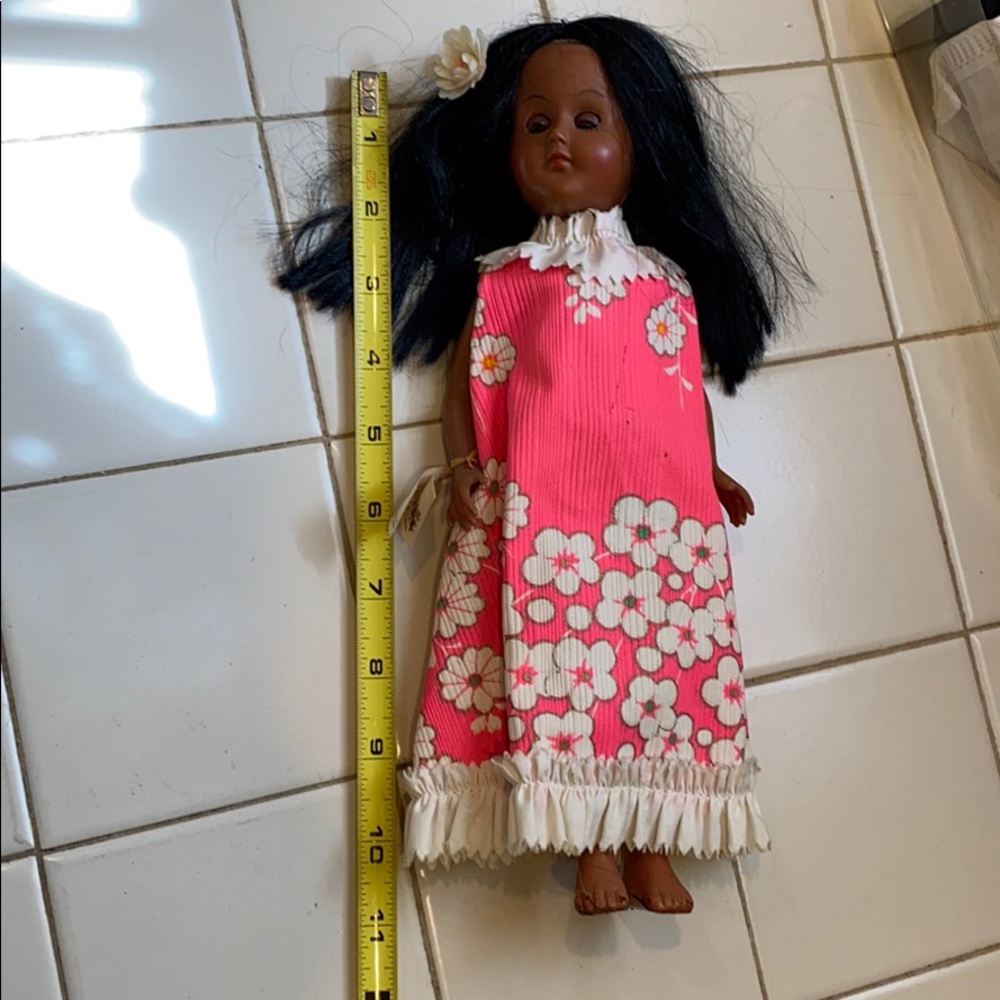 Vintage Hawaiian Hard Plastic Shut Eye Doll